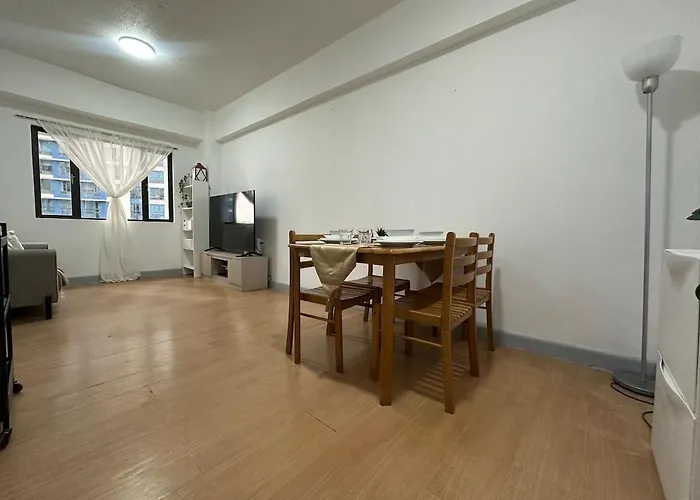 Cozy Urban Retreat In Burgos Circle, Bgc Apartamento *