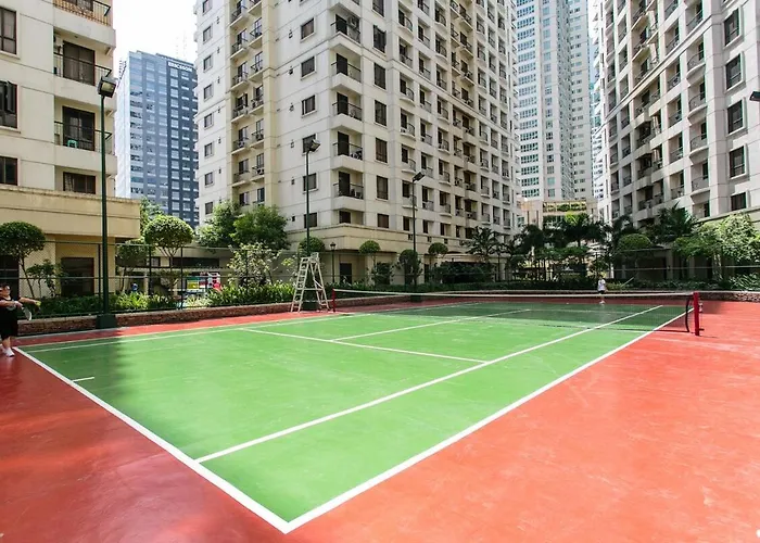 Cozy Urban Retreat In Burgos Circle, Bgc